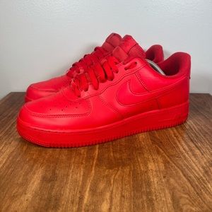 Nike Air Force 1 ‘Triple Red Mens Size 11